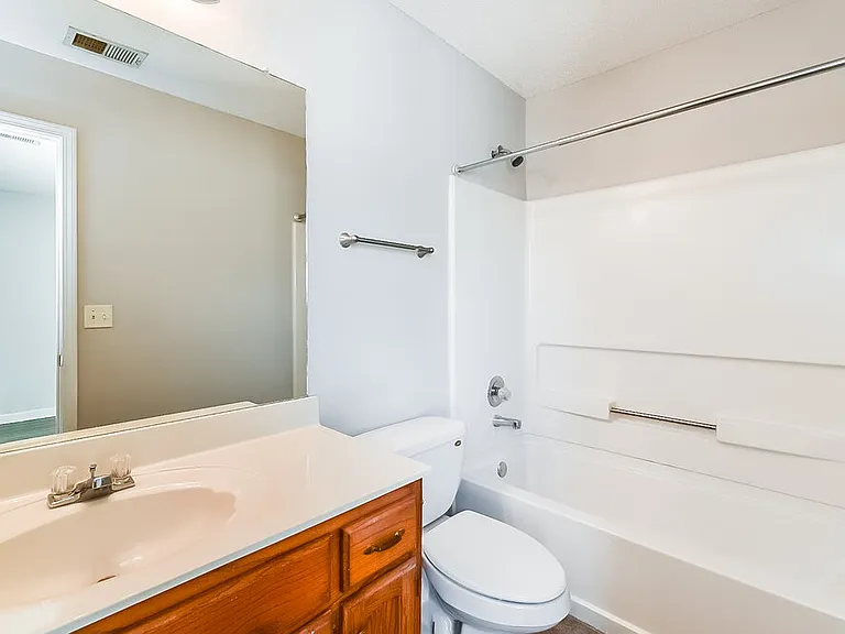 7845 Sarah Ann Dr S — Photo 15