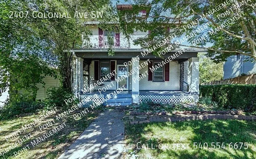 2407 Colonial Ave SW