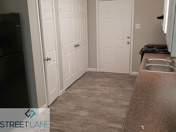 5th image of 11915 Greenmesa Dr