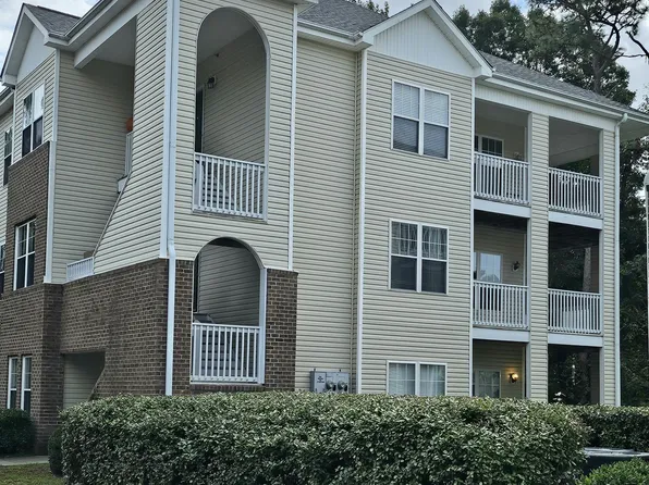 4525 Sagedale Drive Unit 204, Wilmington, NC 28405