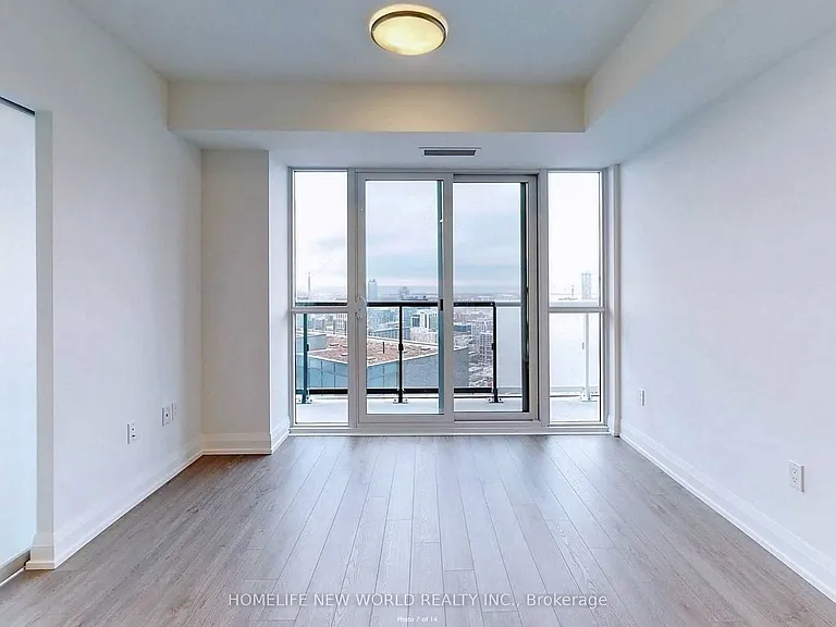 77 Mutual St #3602 — Photo 4