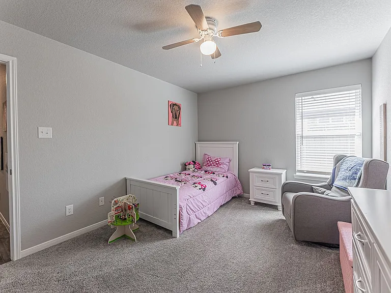 810 Earp Dr — Photo 11
