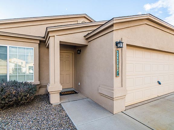 3rd image of 2305 Aguacate Dr NW