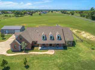 19120 S Saddleback Dr W, Mounds, OK 74047