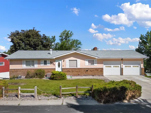 2304 Valley View Dr, Missoula, MT 59803