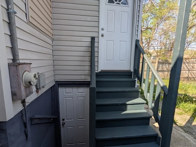 7117 S Wolcott Ave — Photo 10