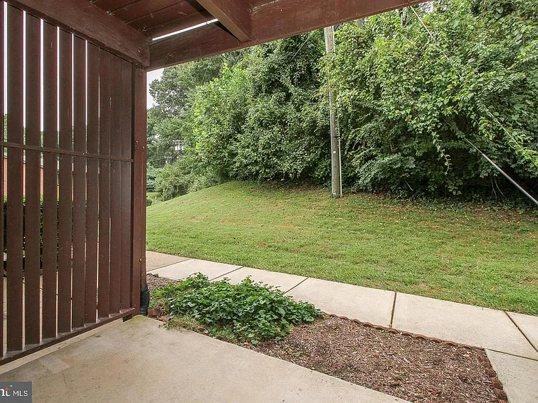 10028 Mosby Woods Dr #232 — Photo 15