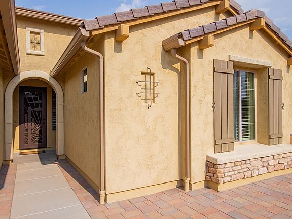 4th image of 958 N Turquoise Vista Dr