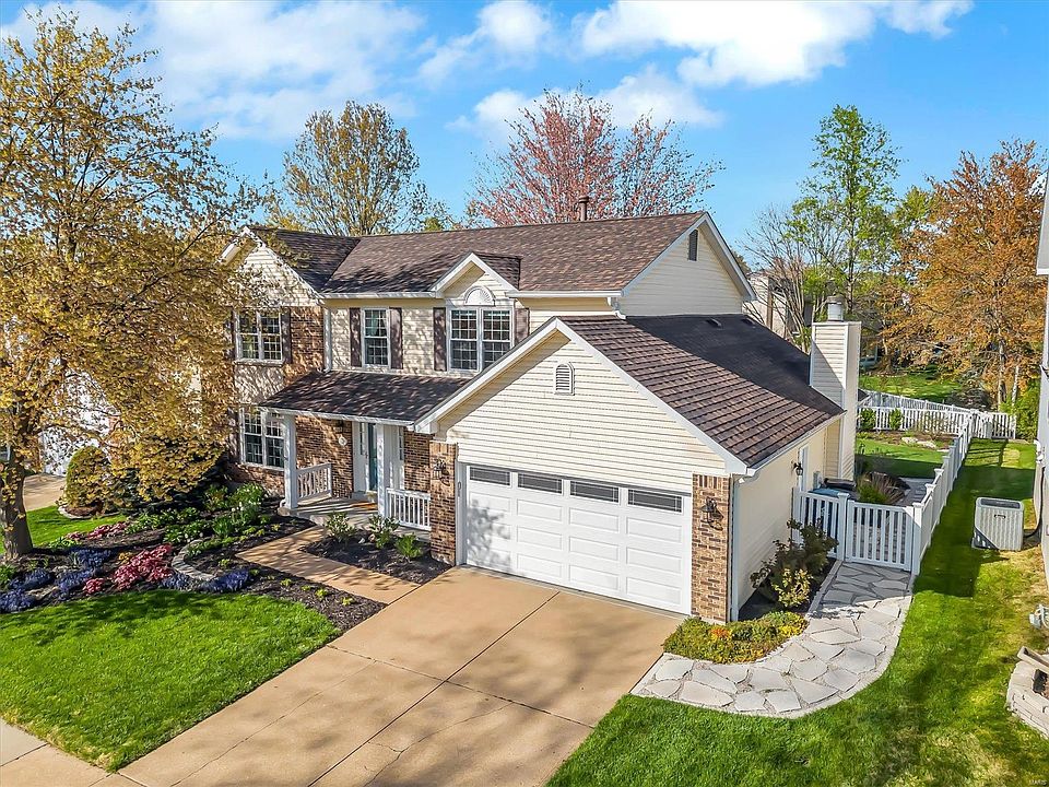 2nd image of 2129 Telford Dr