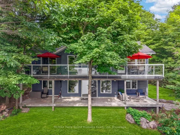 54 Dauncey Rd, Magnetawan, ON P0A 1P0