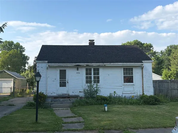 19796 Gilmer St, South Bend, IN 46614