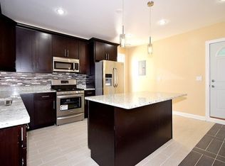 1853 N Kimball Ave #2, Chicago, IL 60647