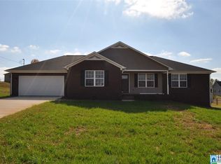 210 Bailey Rd, Weaver, AL 36277