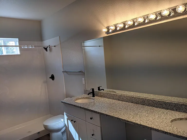333 Cheyenne Blvd — Photo 6