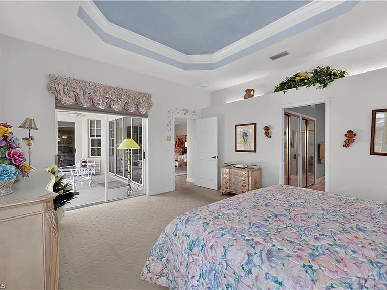 2317 Island Cove Cir — Photo 18
