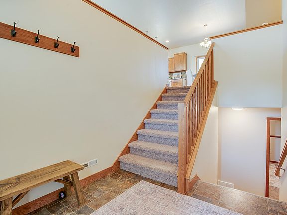 4th image of 1254 39th Ave S