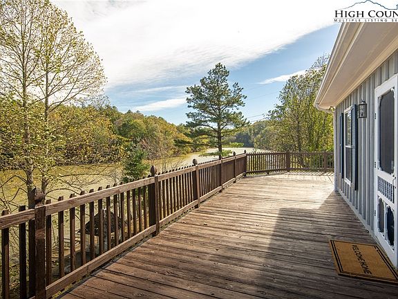 2nd image of 621 Lakeside Drive