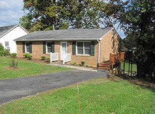 4000 Concord Pl, Roanoke, VA 24018