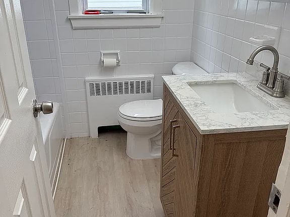 3rd image of 77 3rd Ave