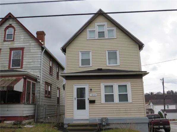 1040 8th Ave, Brackenridge, PA 15014
