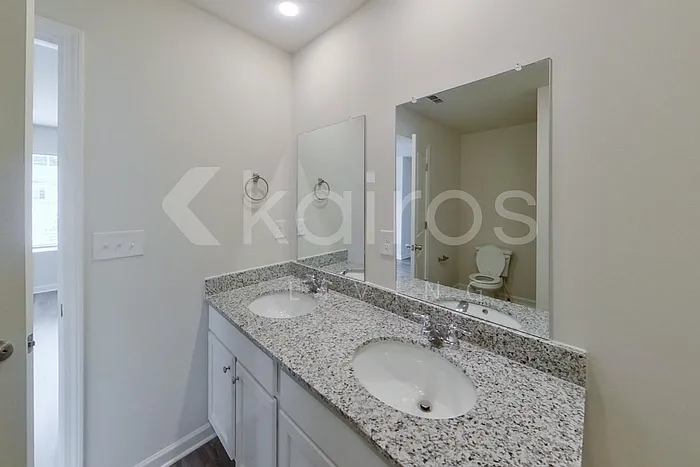 325 Ironwood Ct — Photo 9
