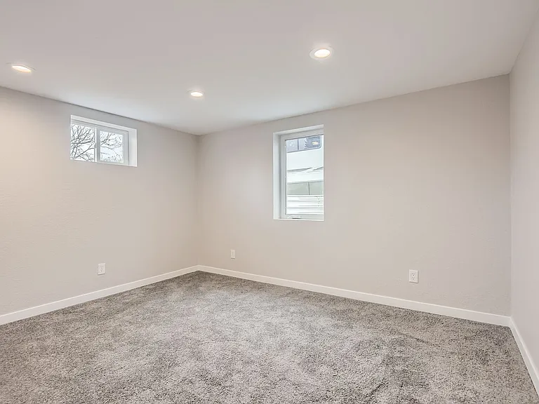 8097 E Lehigh Dr — Photo 16