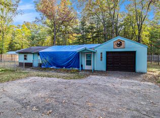 8191 E Johnson Rd, Branch, MI 49402