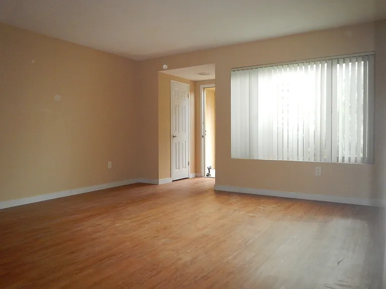 130 S Delano St #2 — Photo 13