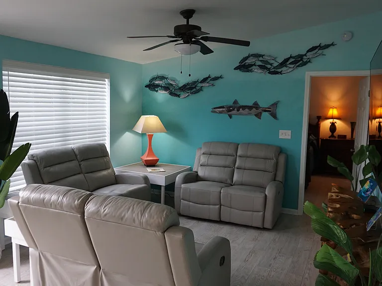 676 Spanish Main Dr — Photo 20