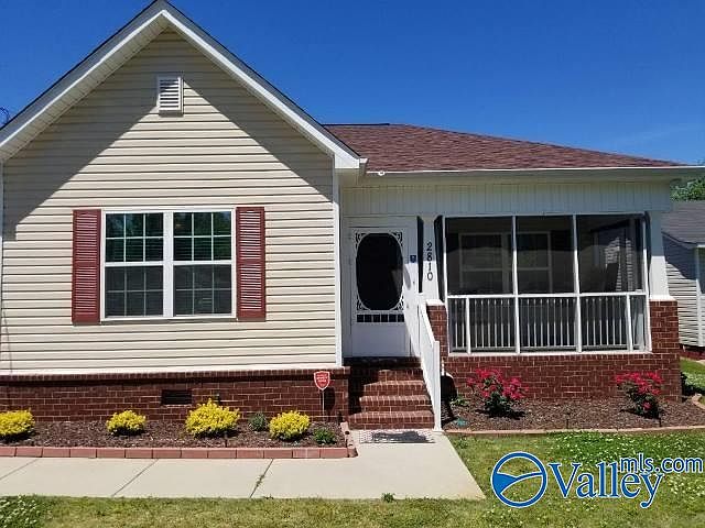 1st image of 2810 Barbara Dr NW