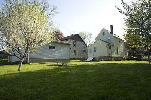 1st image of 930 Humboldt Ave