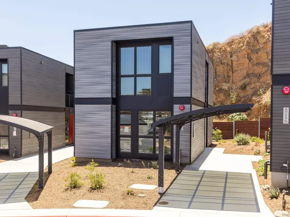 8242 High St, La Mesa, CA 91941