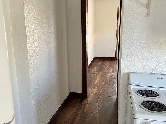 5th image of 2107 Phillippi St