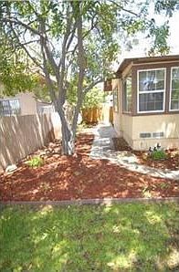 4th image of 521 G Ave
