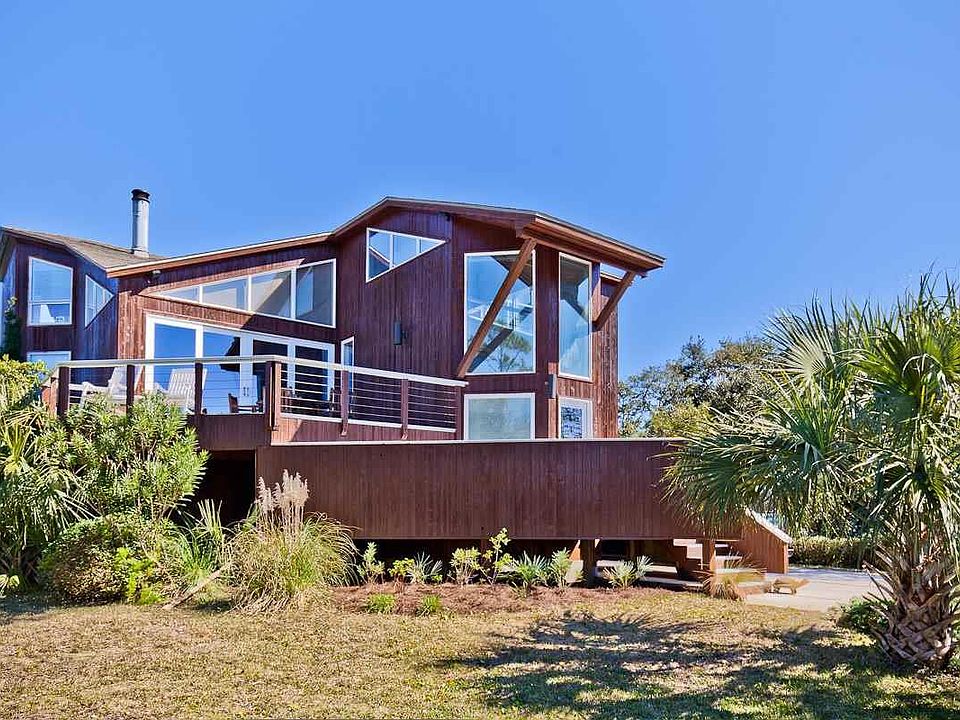 1st image of 504 Deer Point Dr