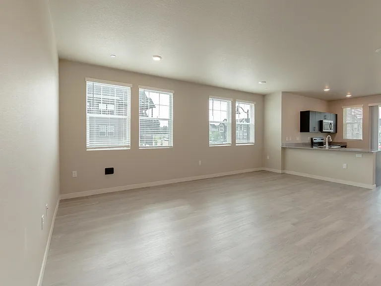 Abbey Creek Apartments — Photo 17