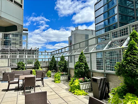 Rented by Compass | media 19