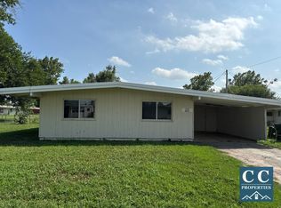 2822 Meek Ave, Sioux City, IA 51111