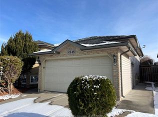 4748 Juliet Cres, Windsor, ON N9G3A7