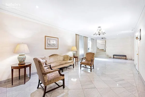 Rented by Sotheby's International Realty | media 31