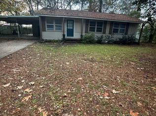 1921 Old Aberdeen Rd, Columbus, MS 39705