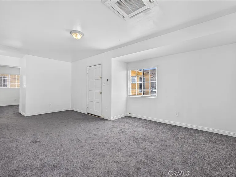 15990 Yucca St #B — Photo 5