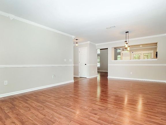 5th image of 5211 Chicory Ln