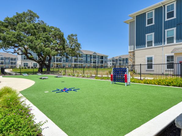 130 Gallant Fox Ln #3310