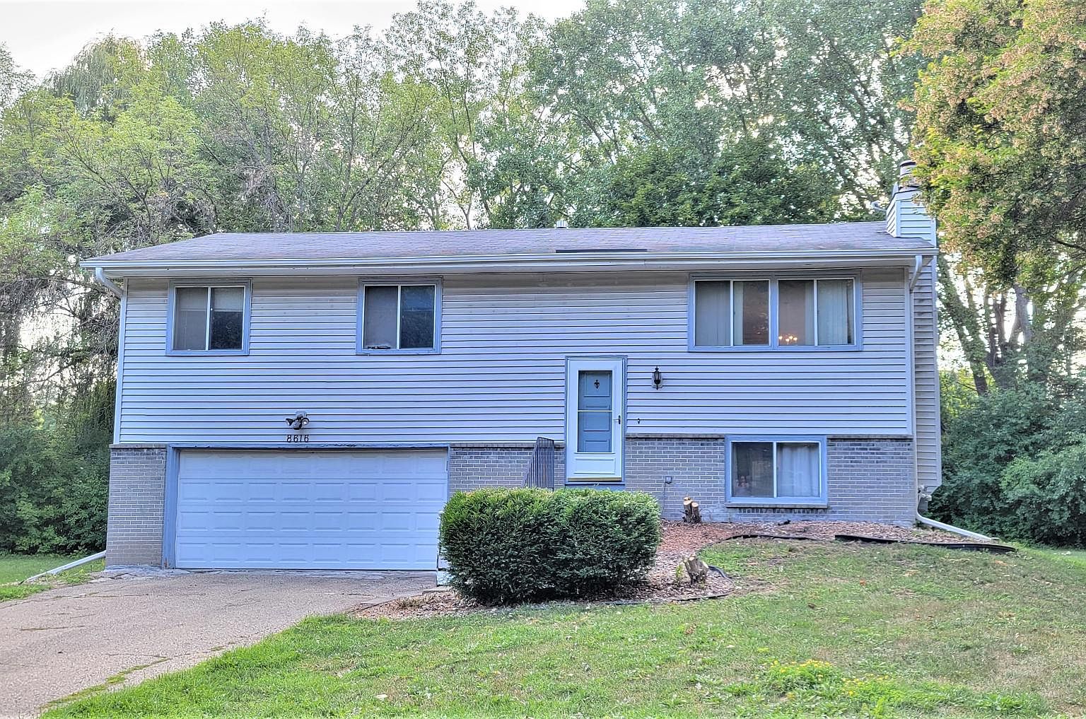 8616 Windward Cir, Eden Prairie, MN 55344 Zillow