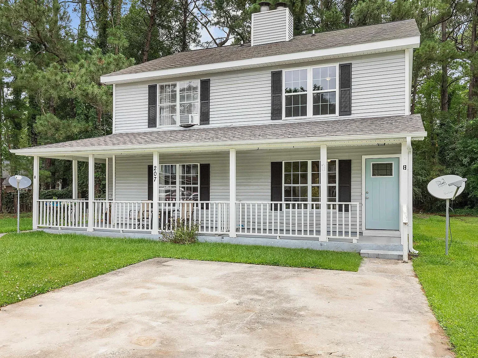 207 Townes Realty LLC — Photo 2
