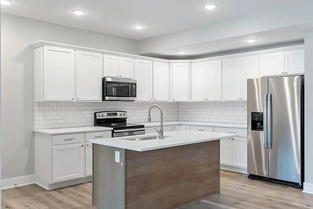 Building Photo - 16685 Wilden Dr
