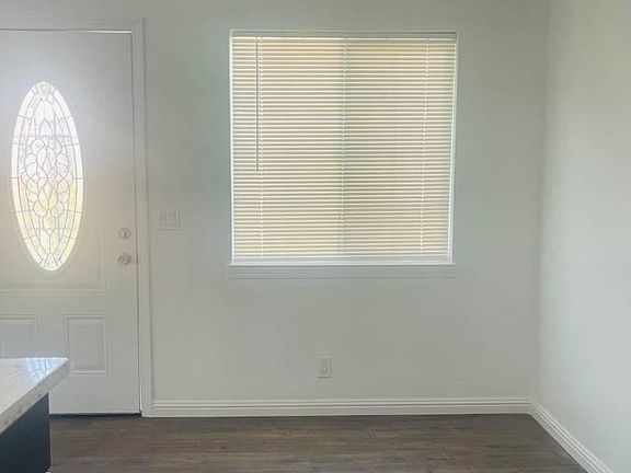 5th image of 920 7th Ave