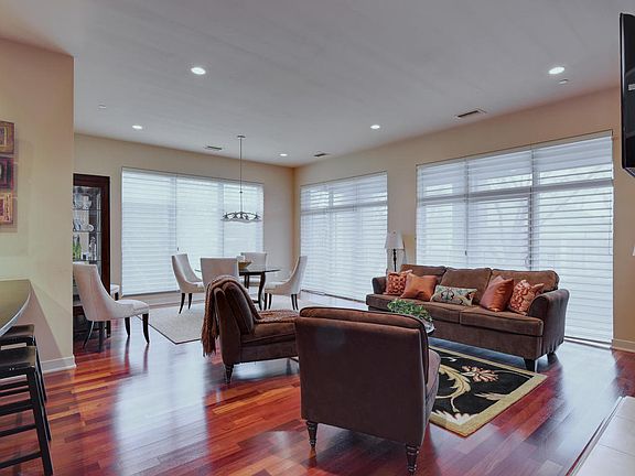 2nd image of 5600 N Lake Dr Unit 201