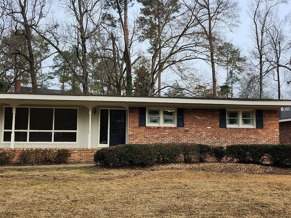 2nd image of 3337 Flint Dr